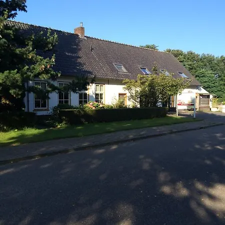 De Laarhoeve * Waalre